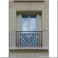 Paris_Art_Deco_05345093.jpg