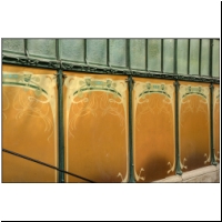 Guimard_Metro_05389006.jpg