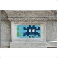 Paris_Streetart_Invader_05308106.jpg