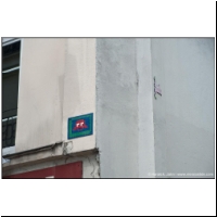 Paris_Streetart_Invader_05308107.jpg