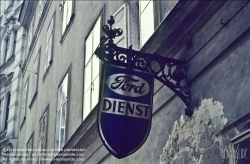 Viennaslide-00830123 Wien, altes Email-Steckschild 'Ford-Dienst'