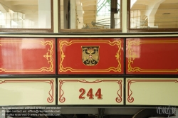 Viennaslide-03726441 Das Wiener Straßenbahnmuseum ist ein dem öffentlichen Verkehr gewidmetes Museum in Wien und das größte Straßenbahnmuseum der Welt. Der Schwerpunkt der Sammlung liegt in einer möglichst kompletten Dokumentation originaler historischer Straßenbahnfahrzeuge und Autobusse. Das Museum zählt zu den umfangreichsten Originalsammlungen weltweit.