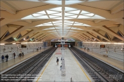 Viennaslide-05451976 Spanien, Valencia, U-Bahn-Station Alameda von Santiago Calatrava, 1995, Bahnsteigebene // Spain, Valencia, Metro Station Alameda by Santiago Calatrava, 1995, Platform Level
