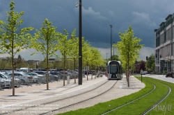 Viennaslide-05999196 Die Stater Tram (dt.: Städtische Straßenbahn) ist die Straßenbahn der luxemburgischen Hauptstadt Luxemburg, die am 10. Dezember 2017 eröffnet wurde. Die Straßenbahnlinie setzt Fahrzeuge des spanischen Unternehmens CAF (Construcciones y auxiliar de ferrocarriles), Urbos 3, ein.
