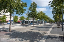 Viennaslide-05215932 Die Straßenbahn Caen (frz. Tramway de Caen) ist das Straßenbahnsystem der französischen Stadt Caen. Die Inbetriebnahme der ersten Linien erfolgte am 27. Juli 2019. Alle Linien nutzen in der Innenstadt von Caen einen gemeinsamen Streckenabschnitt.