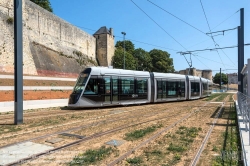 Viennaslide-05215954 Die Straßenbahn Caen (frz. Tramway de Caen) ist das Straßenbahnsystem der französischen Stadt Caen. Die Inbetriebnahme der ersten Linien erfolgte am 27. Juli 2019. Alle Linien nutzen in der Innenstadt von Caen einen gemeinsamen Streckenabschnitt.