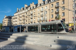 Viennaslide-05215971 Die Straßenbahn Caen (frz. Tramway de Caen) ist das Straßenbahnsystem der französischen Stadt Caen. Die Inbetriebnahme der ersten Linien erfolgte am 27. Juli 2019. Alle Linien nutzen in der Innenstadt von Caen einen gemeinsamen Streckenabschnitt.