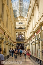 Viennaslide-05221217 Die Passage Pommeraye ist eine historische Einkaufspassage im Zentrum von Nantes, benannt nach seinem Erbauer Louis Pommeraye. Der Bau begann Ende 1840 und wurde am 4. Juli 1843 abgeschlossen.