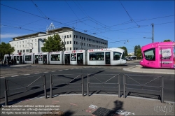 Viennaslide-05274411 Frankreich, Lyon, moderne Straßenbahn T4 Bd des Etats-Unis // France, Lyon, modern Tramway T4 Bd des Etats-Unis 