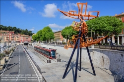 Viennaslide-05285203 Nizza, moderne Straßenbahn, Linie 2, Port Lympia, Skulptur Lou Che // Lou Che, Steel Sculpture, Port of Nice, Nice, South of France