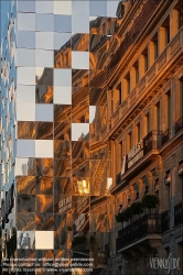 Viennaslide-05302288 Paris, Champs-Elysées, verspiegelte Verkleidung einer Baustelle // Paris, Champs-Elysées, Mirrored cladding of a building site