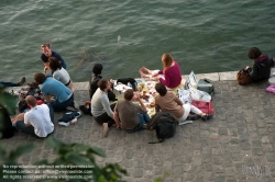 Viennaslide-05307106 Paris, Picknick an der Seine - Paris, Picnic at the banks of the Seine