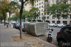 Viennaslide-05390082 Paris, absperrbare Radbox im Straßenraum // Paris, Bicycle Parking