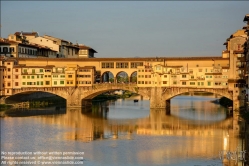 Viennaslide-06641810 Der Ponte Vecchio ist die älteste Brücke über den Arno in der italienischen Stadt Florenz. Das Bauwerk gilt als eine der ältesten Segmentbogenbrücken der Welt.