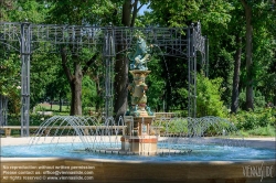Viennaslide-07337075 Budapest, Stadtwäldchen Varosliget, Zsolnay-Brunnen im Rosengarten // Budapest, Varosliget, Zsolnay-Fountain at the Rose Garden