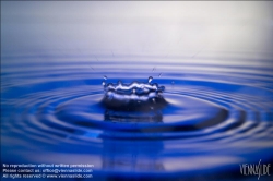 Viennaslide-76050117 Wassertropfen - Drop of Water