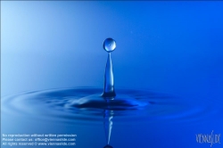 Viennaslide-76050133 Wassertropfen - Drop of Water