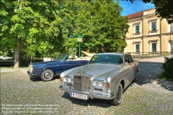 Viennaslide-77000132h Rolls-Royce vor Schloss Judenau - Rolls-Royce Luxury Car