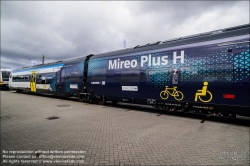 Viennaslide-77712249 Berlin, Innotrans 2022, Siemens Wasserstoffzug Mireo Plus H // Berlin, Innotrans 2022, Siemens Hydrogen Train Mireo Plus H