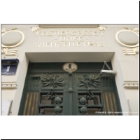 Viennaslide-01051708.jpg