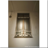 Viennaslide-01051724.jpg