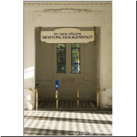 Viennaslide-03640224.jpg