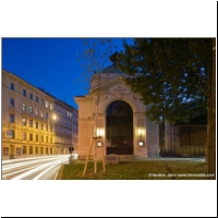 Viennaslide-03699192.jpg