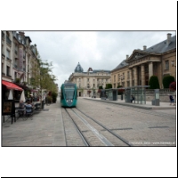 2011-07-27_Tramway_Reims_(05252846).jpg