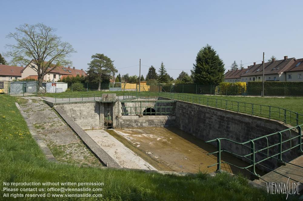 Viennaslide 00130110 jpg