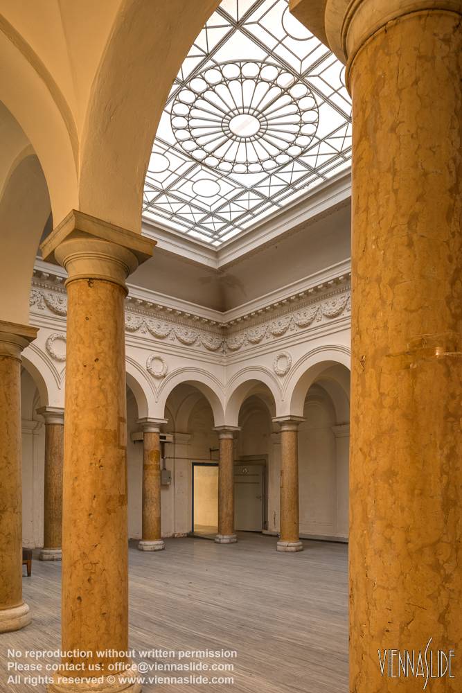 Viennaslide 00301808f jpg