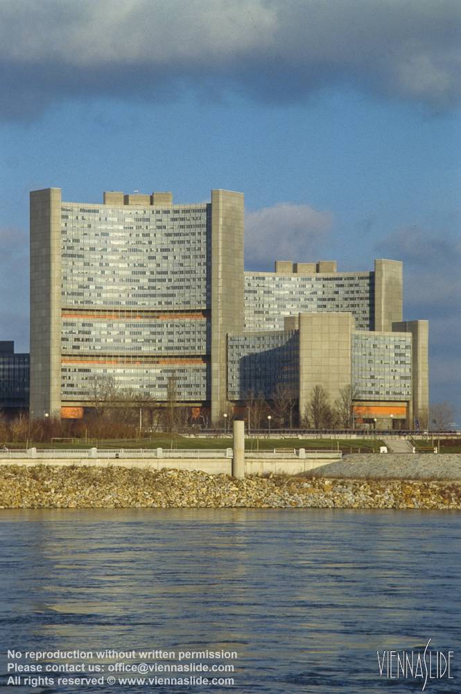 Viennaslide 00313121 jpg