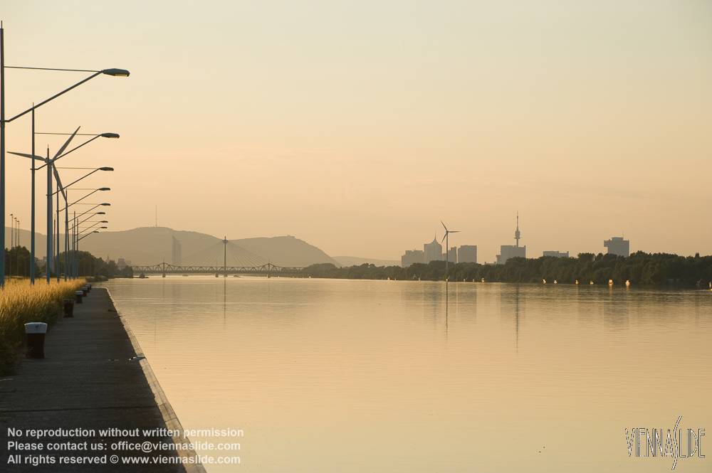 Viennaslide 00316229 jpg