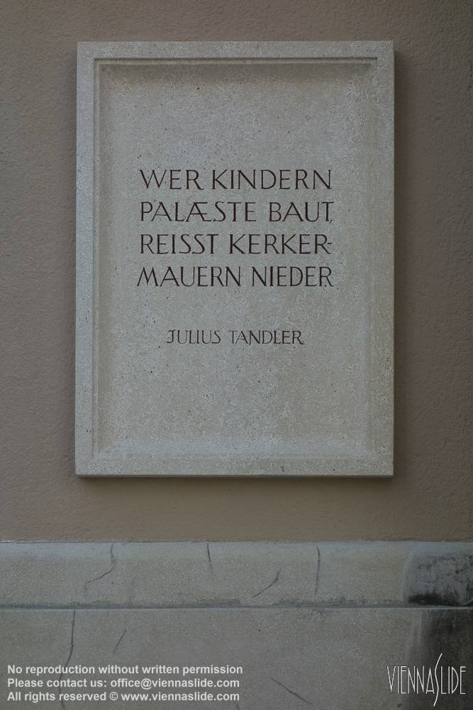 Viennaslide 00351518 jpg