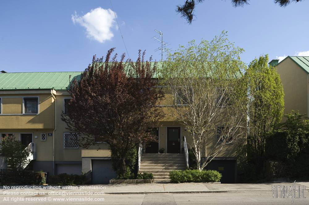 Viennaslide 00442444 jpg