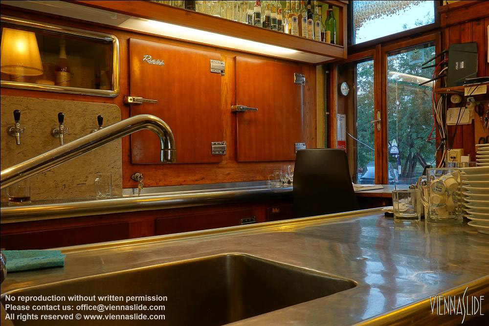 Viennaslide 00521415 jpg