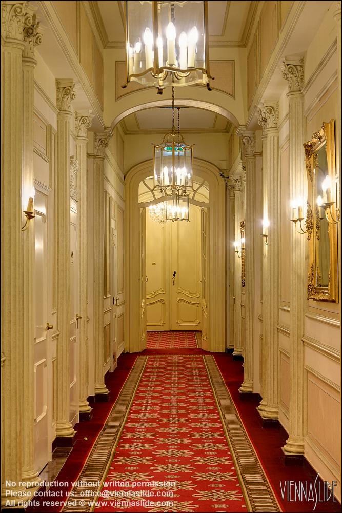 Viennaslide 00560122f jpg