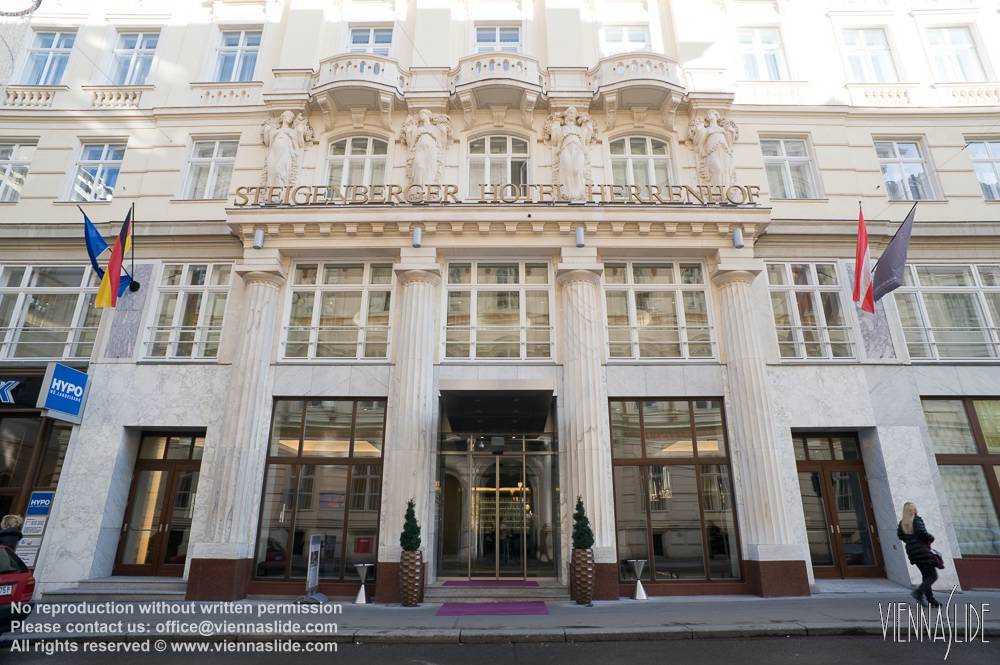 Viennaslide 00562210 jpg