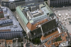 Viennaslide-00010005 Wien, Luftbild um 1995, Kirche Am Hof und Goldenes Quartier