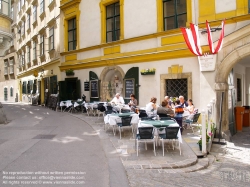 Viennaslide-00010999 Wien, Schönlaterngasse, Straßencafe im Heiligenkreuzerhof - Vienna, Heiligenkreuzerhof, Street Cafe