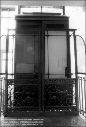 Viennaslide-00025110 Haus Taborstraße 18, ehemaliges Grand Hotel National, erbaut 1873 von Ludwig Förster und Theophil Hansen, heute Wohnhaus // Vienna, Taborstraße 18, former Grand Hotel National, built 1873 by Ludwig Förster and Theophil Hansen