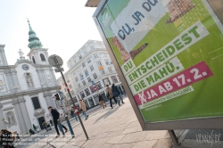 Viennaslide-00061167 Wien, Mariahilferstraße, Abstimmung zum Umbau zur Begegnungszone und Fußgängerzone