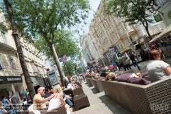 Viennaslide-00061207 Wien, Fußgängerzone Mariahilferstraße, Eröffnung am 1. 8. 2015