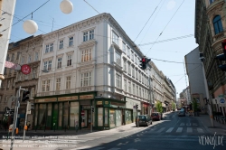 Viennaslide-00070184 Wien, Neubaugasse, geschlossene Geschäfte