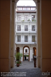 Viennaslide-00072117 Wien, Durchhaus Neustiftgasse-Lerchenfelderstraße