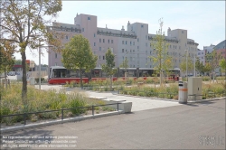 Viennaslide-00110161 Wien Simmering, 'Klimafitter' Platz // Vienna, Public Space, Greenery