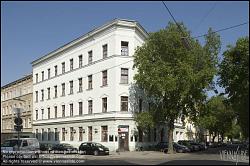 Viennaslide-00160118 Wien, Genossenschaftshaus Hasnerstraße - Vienna, Cooperative Society Tenement