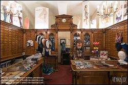 Viennaslide-00241518 Wien Mariahilfer Straße, Bandagist Anderle. historische Geschäftseinrichtung