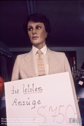 Viennaslide-00250408 Alte Schaufensterpuppe // Vintage Showroom Dummy