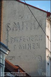 Viennaslide-00252146 Wien, Reindorfgasse 12, Außenwerbung auf einer Feuermauer, Bettfedern und Daunen