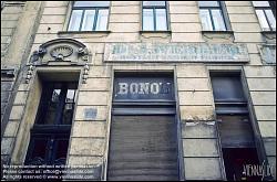 Viennaslide-00252304 Wien, Dürergasse 19, Spuren alter Geschäftsaufschrift 'Bonol' um 1985